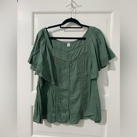 Green flutter sleeve shirt - Picture 1 of 3